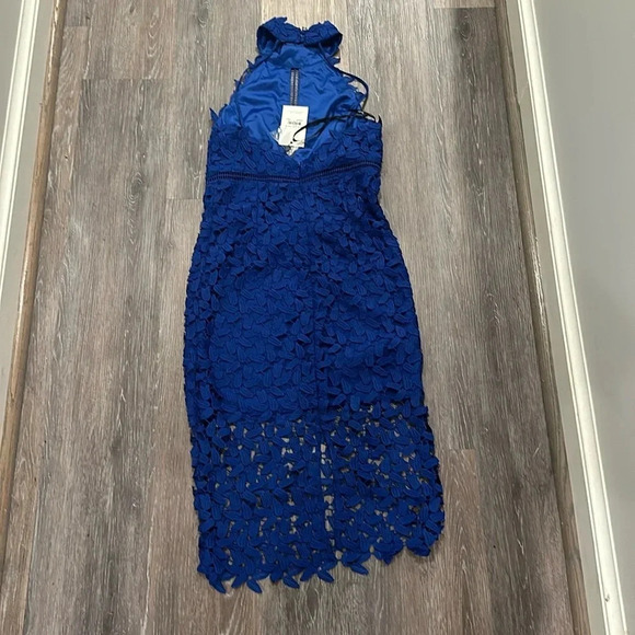 NWT Bardot royal blue Gemma lace halter dress - Picture 4 of 5